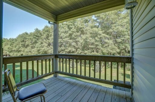 Balcón cubierto - 2825 Northridge Dr Unidad 7