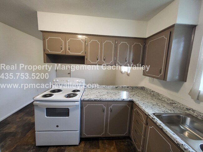 2662 N 370 E Unit 2662 N 370 E #1