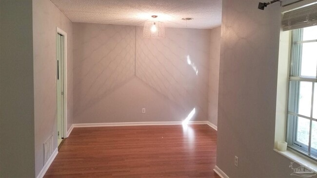 Photo - 4170 Capri Dr