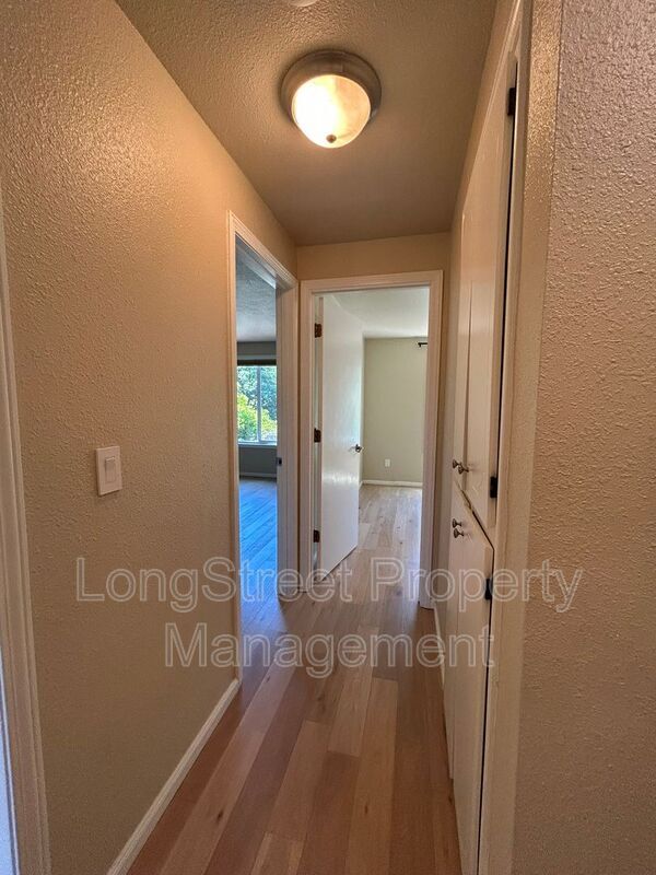 Building Photo - 4181 NW Jasmine Pl Rental