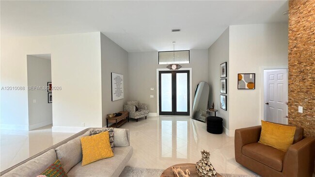 3829 Heron Ridge Ln