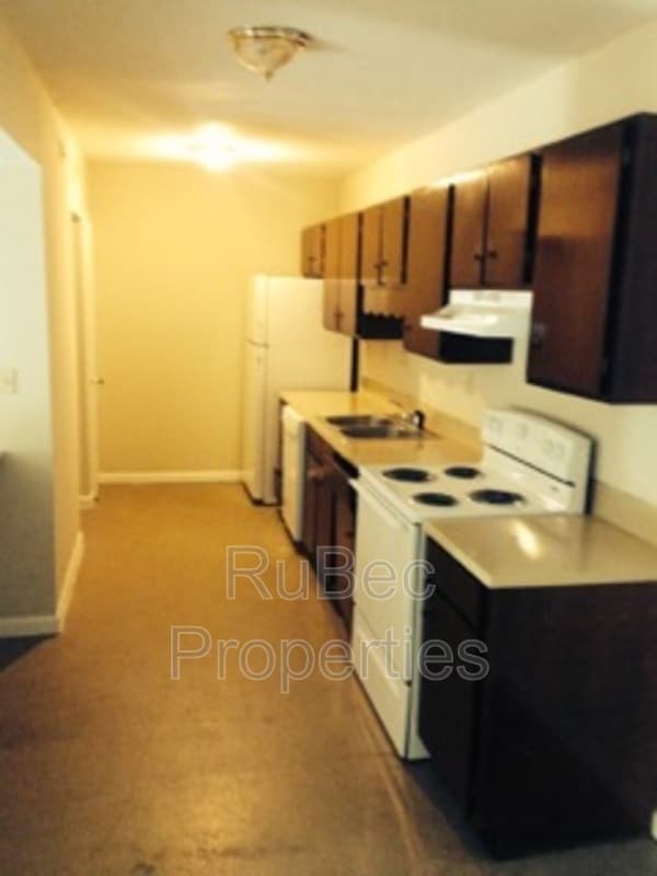 Photo - 702 Farmhurst Dr Unit N