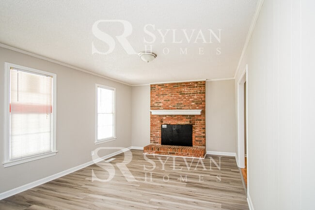 Photo - One-level living at its best