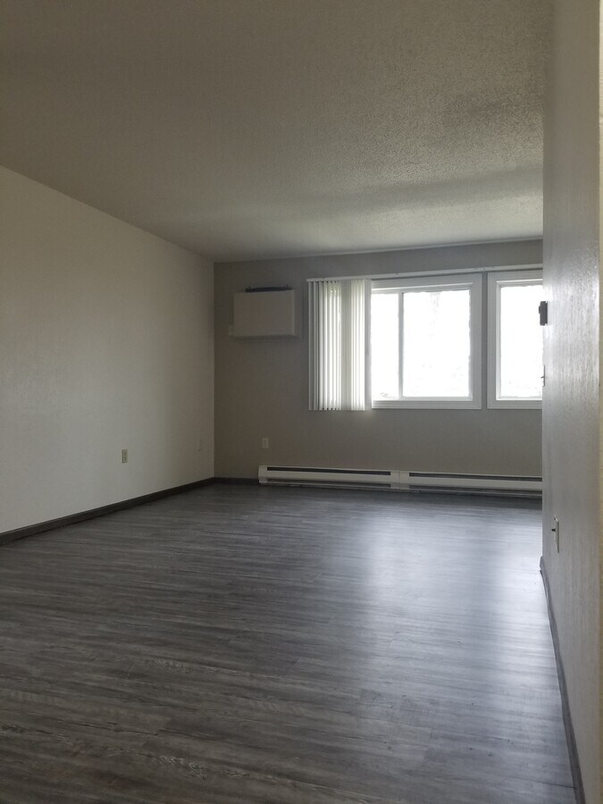 Photo - Parkview Apartments