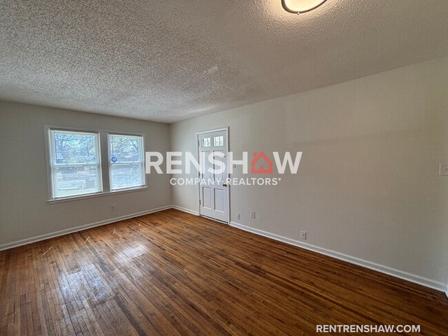 Photo - 3634 McDuff Ave