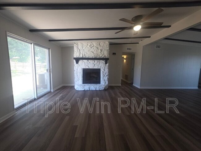 Photo - 1516 Gregory St
