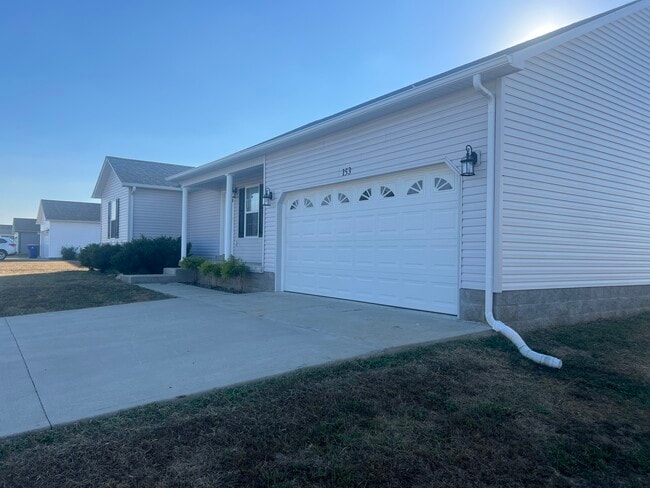 Photo - 153 Spokane Ct