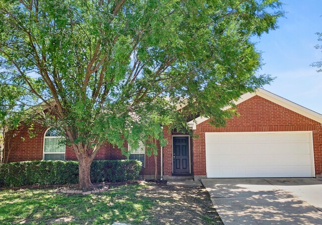 Charming 4-Bedroom Home in Mansfield ISD! - Charming 4-Bedroom Home in Mansfield ISD!