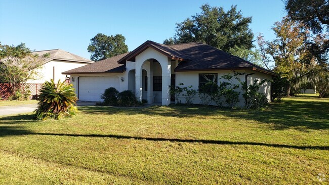 Building Photo - 2 Blackthorn Ct Rental