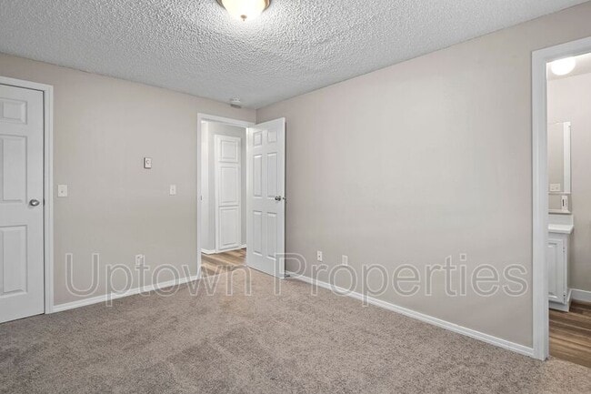 Photo - 5660 SW 180th Ave