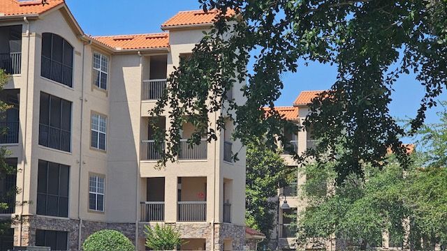 Photo - 8020 Tuscany Way Condo