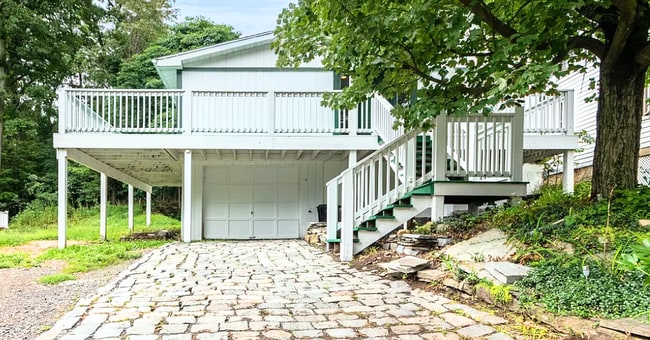 Photo - 516 Greenwood Ave