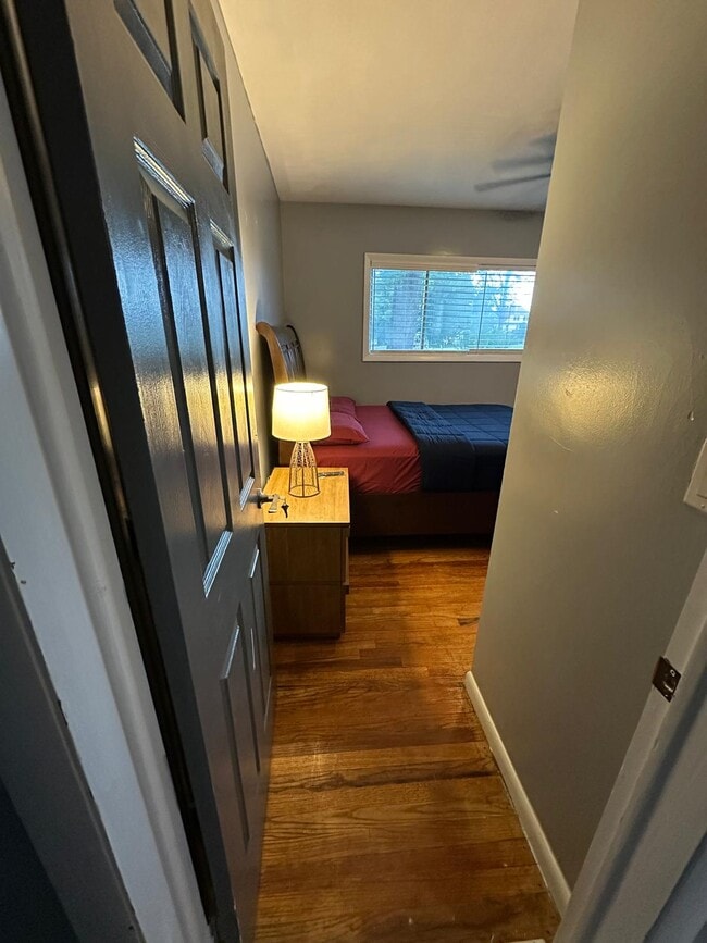 Photo - 202 Colfax Ave