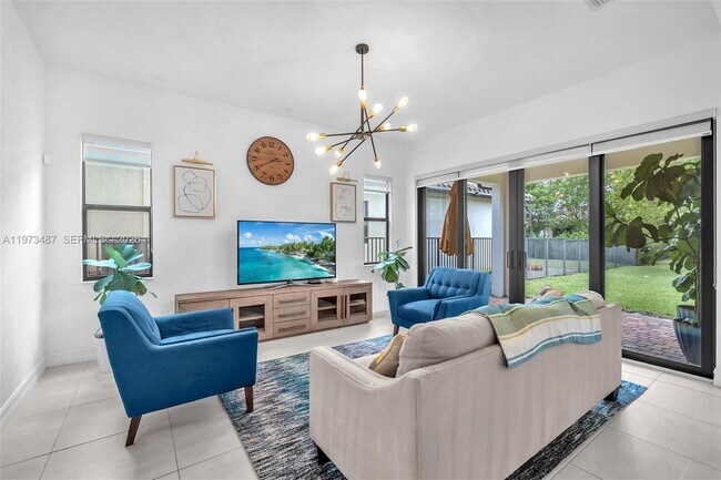 Photo - 1052 SW 113th Way