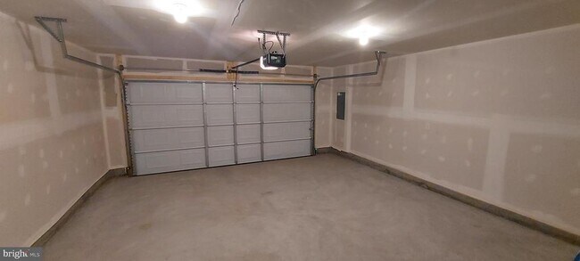 Photo - 1928 Fauna Dr