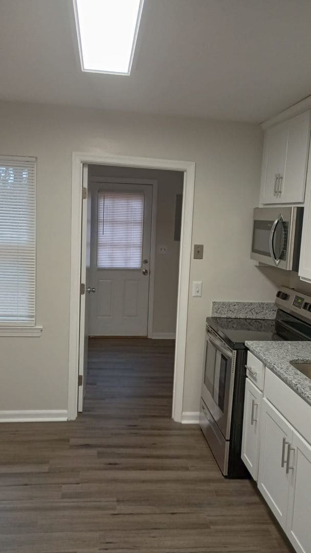 Photo - 310 Brookedge Dr