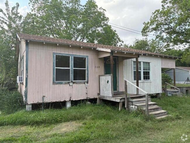 Building Photo - 308 N Kleas St Rental