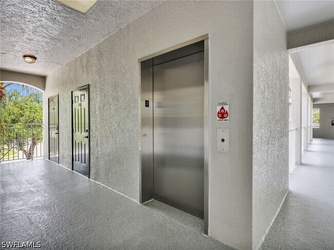 Photo - 1882 Tarpon Bay Dr S Unit 2