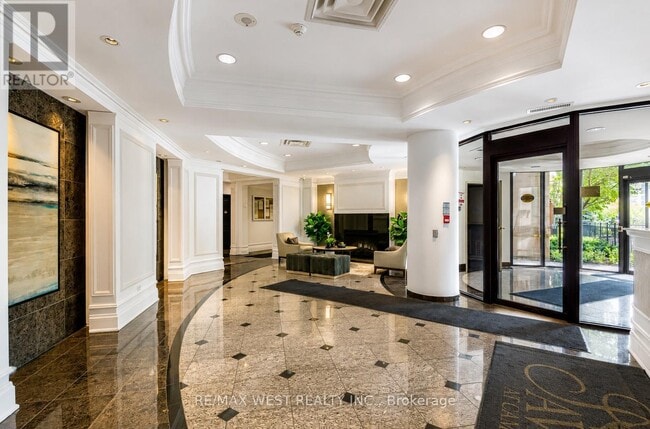 Photo - 16 Dallimore Cir Unit 707