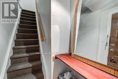 Photo - 1098 Bathurst St