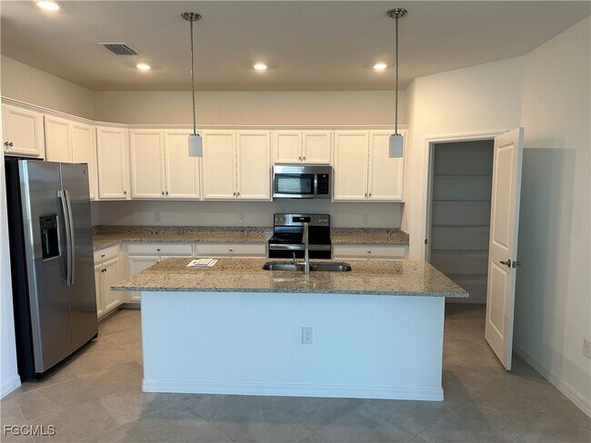 Photo - 14717 Palamos Cir