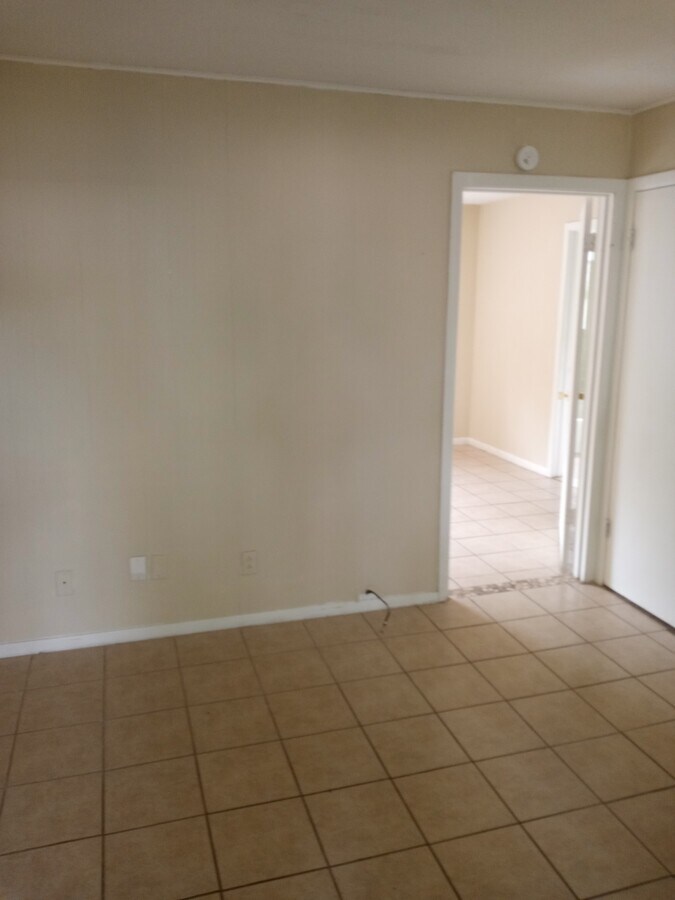 Photo - College Park Apartment Unit 1201-221