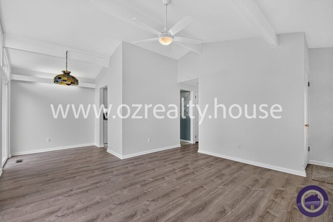 Photo - 1214 Elco Ave