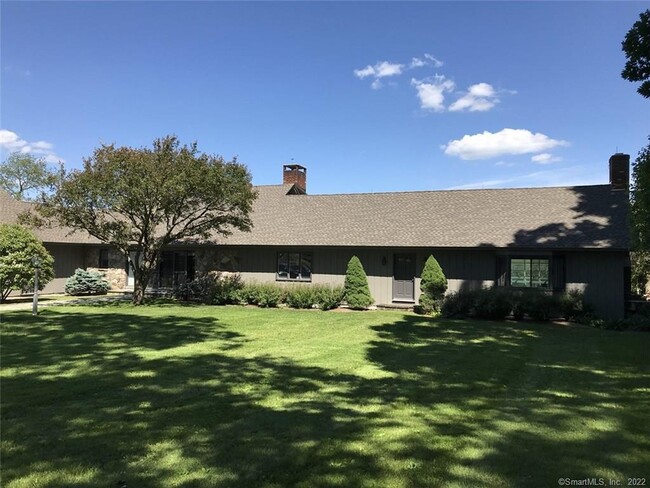 Building Photo - 107 Lime Rock Rd