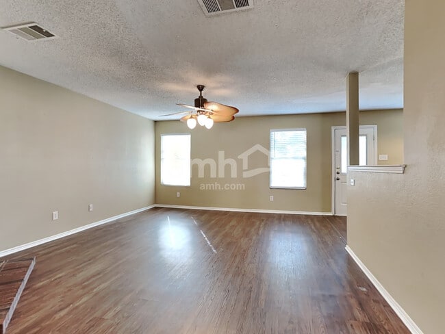 Photo - 5112 Prestwick Dr