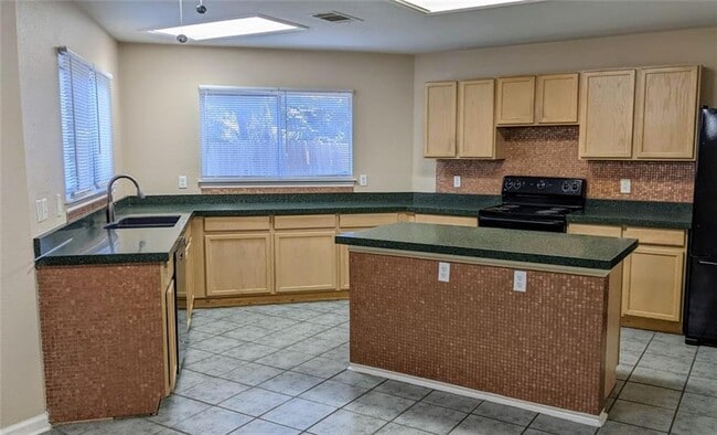 Photo - 1110 Jolie Ln