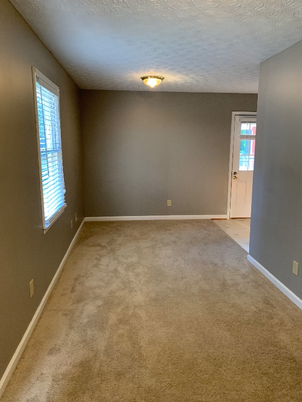 Photo - 1740 Brompton Square Unit B