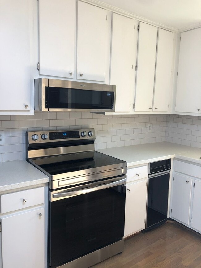 3160 Hillsboro Pike