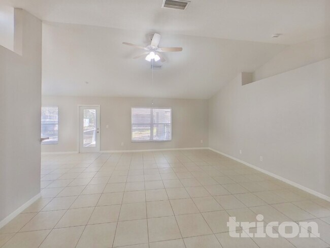 Photo - 3965 Caballero Ave