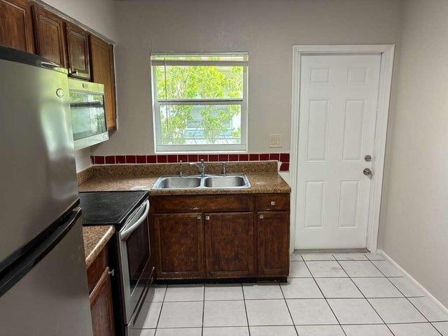 Photo - 1329 NW 8th Ave