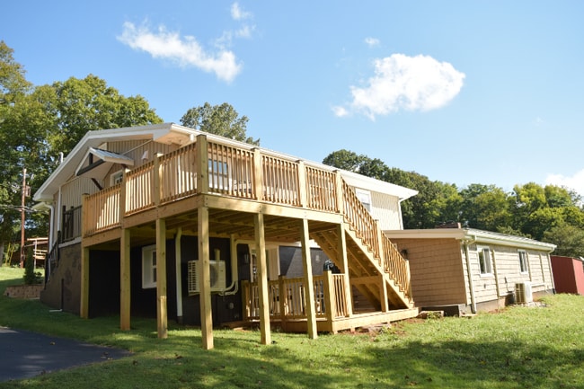 Photo - 1704 S Forest Dr