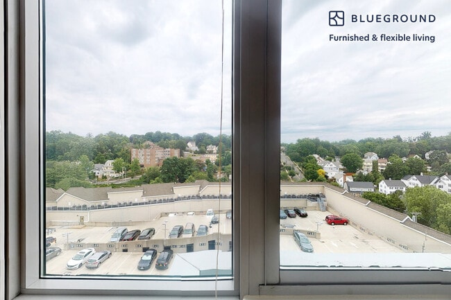 Photo - 27 Barker Ave Unidad FL9-ID876A