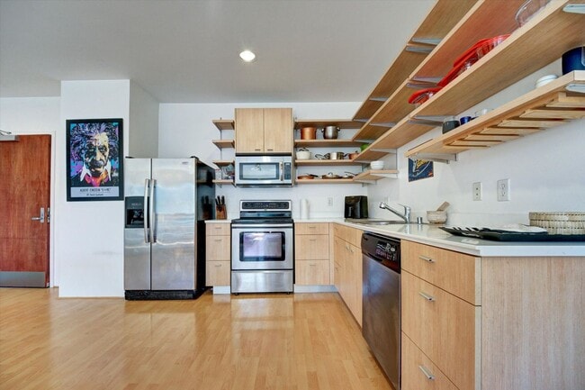 Photo - 1201 Pine St Unidad 264