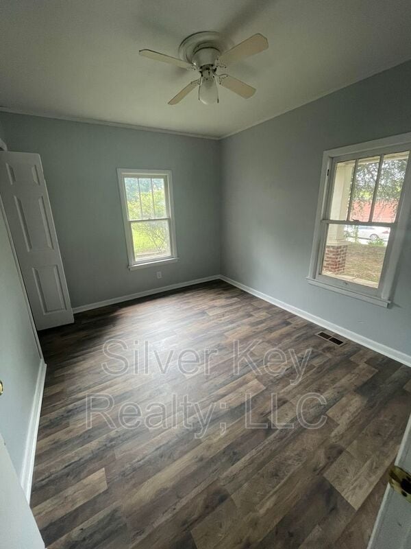 Photo - 914 E Madison Ave