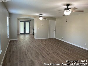 Building Photo - 9759 Green Mesa Rental