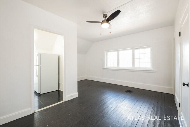 Photo - 1220 Corona St Unit 4