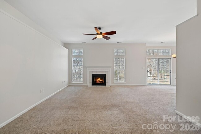 Photo - 107 Canopy Ct