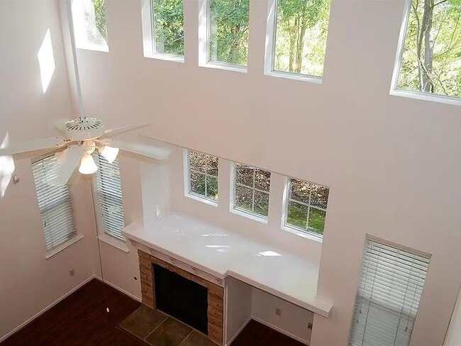 Building Photo - 63 Scarlet Woods Ct