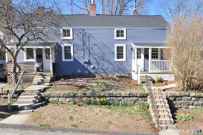 Building Photo - 59 Bridge St