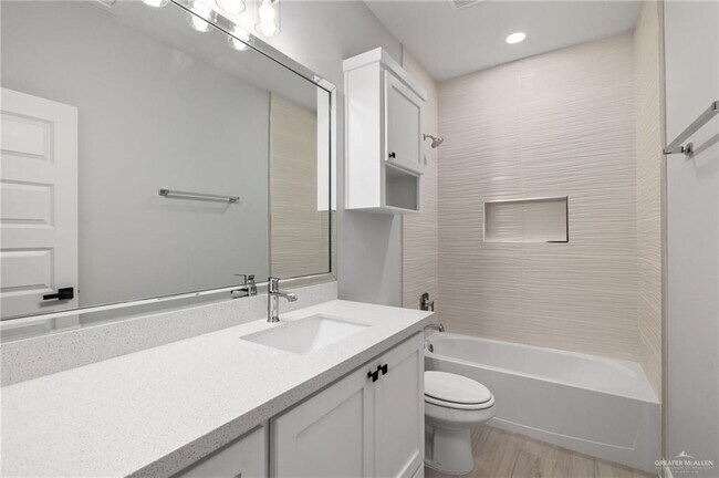 Photo - 16 N 24th St Unidad 3