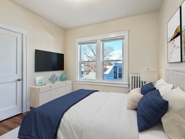 Photo - 270 Lovell St Unit 2