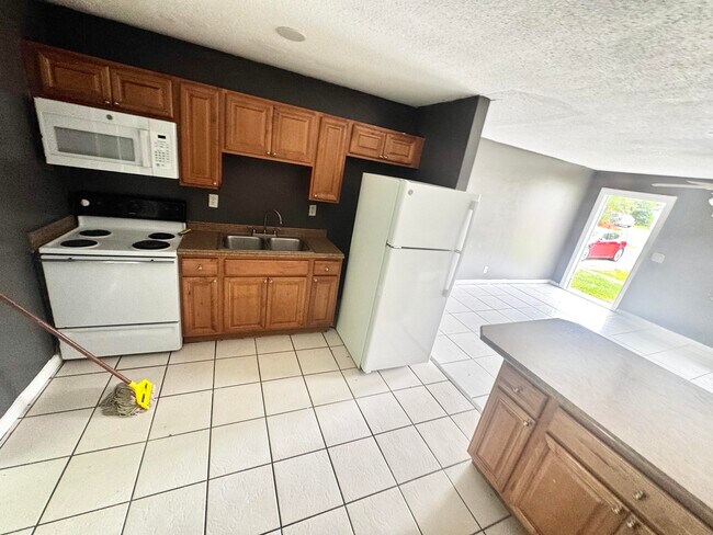 Photo - 2993 SE Camino Ave