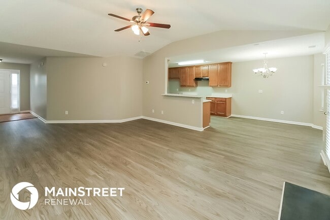 Photo - 5051 Larkspur Ln