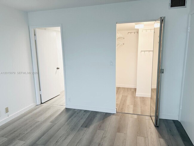 Photo - 1901 Brickell Ave Unit B2104