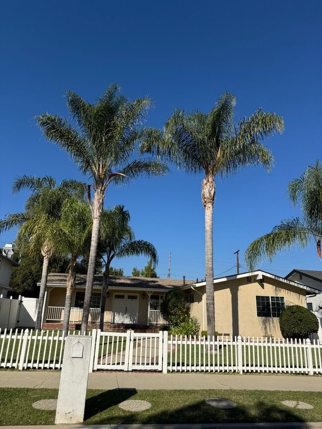 Photo - Private HOME 3bed/2 bath + POOL in Woodland Hills! NO OTHER UNIT ON THE PROPERTY!!!!