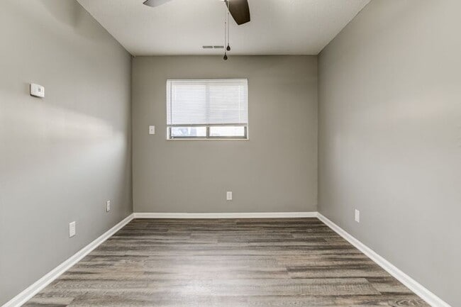 Photo - 3052 N 58th St